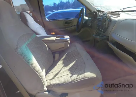 1999 Ford F-150 Lariat/Work Series/Xl/Xlt из США, поврежденный, VIN 1FTRX17W4XNA11003